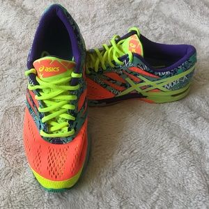 ASICS Gel Noosa Tri 10 Running Shoes